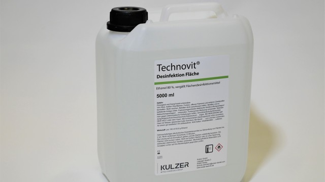 Technovit Desinfektion Fläche