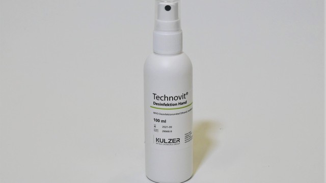 Technovit Desinfektion Hand